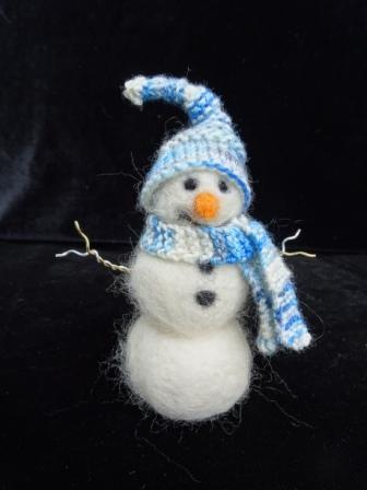 snowman blue hat